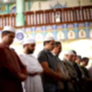 East London Petition Demands Free Parking for Friday Prayers