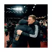 Eddie Howe Rejects Man Utd Links, Reaffirms '100%' Newcastle Commitment