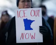 FBI Takes Over ICE Shooting Probe as Tensions Flare in Minneapolis