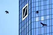 German Prosecutors Conduct Raids on Deutsche Bank Offices in Frankfurt