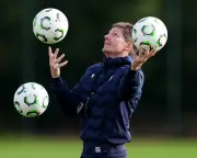 Glasner Reaffirms Palace Commitment After Clear-the-Air Talks with Parish