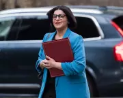 Home Office Touts Record Illegal Working Raids as Starmer Defends Foreign Focus