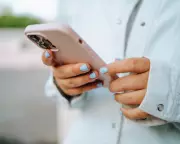 Hugh Grant and Esther Ghey Back Under-16 Social Media Ban in UK