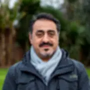 Labour Councillor Quits Party in Dramatic Hackney Council Meeting Walkout