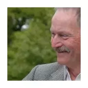 Lorraine Kelly's Father John, 84, Dies After Icy Path Fall in East Kilbride