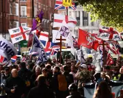 Met Police Block Ukip March in Tower Hamlets Over Fears of Serious Violence