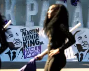 MLK Day 2026: Parades and Protests Reflect Tense US Political Climate