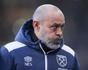 Nuno Apologises for 'Embarrassing' West Ham Defeat as Pressure Mounts