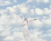 Pantone's Cloud Dancer: Why the 2026 Colour of the Year Sparks Race and Design Debate