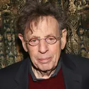 Philip Glass Withdraws Lincoln Symphony from Kennedy Center Over Trump Influence