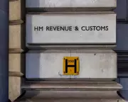 Phoenixism Costs UK Taxpayers £800m a Year in Lost Revenue