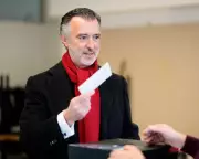 Portugal's Tight Presidential Race Heads to Polls with Far-Right in Contention