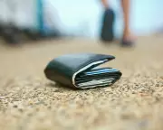 Readers Share Stories of Kindness: Lost Wallets, Broken Hips & Guardian Angels