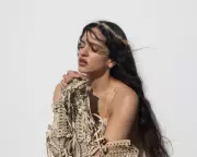 Rosalía's 'Lux': Beyond Nun-Core to a Complex World in Permacrisis