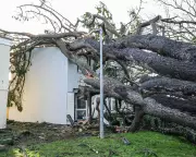 Storm Goretti Aftermath: Thousands in Cornwall Still Without Power or Water