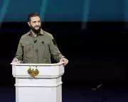 Trump Embraces Ex-Jihadist Leader as Syrian Offensive Redraws Map