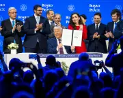 Trump Launches 'Board of Peace' in Davos Amid UN Supersession Fears