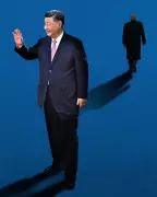 Trump's Unpredictability Drives Western Allies Towards China's Embrace