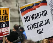 Trump's Venezuela Invasion: A Resource Grab Disguised as Drug War, Expert Says