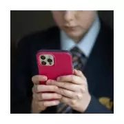 UK PM Considers Australia-Style Social Media Ban for Under-16s