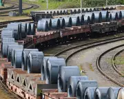 UK Poised to Slash Tariff-Free Steel Imports Amid Global Glut