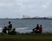 US Aircraft Monitor Sanctioned Tanker Off Irish Coast in Venezuelan Oil Clampdown