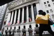 Wall Street Trading Boom Peaks: $20bn Q1 Sparks Slowdown Fears