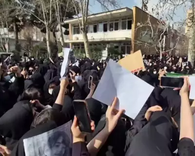 Armed Police Flood Iranian Universities to Crush Student Protests Amid Nuclear Talks
