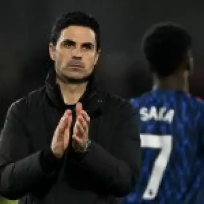 Arsenal's Eze Warned Over 'Laid-Back' Style After Brentford Draw