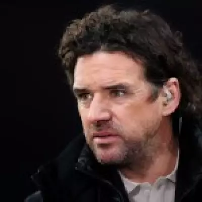 Hargreaves Compares Mbeumo to Salah, Hails Mainoo as Future Star