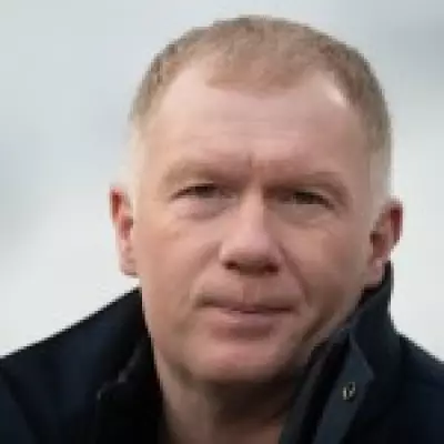 Paul Scholes Praises Arsenal's Gyokeres Despite Quality Criticism