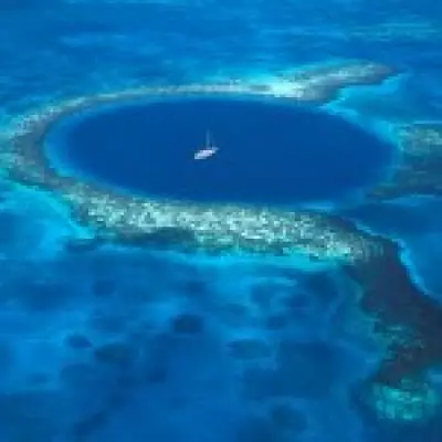 Scientists Stumped by Belize Blue Hole's Unfathomable Depth