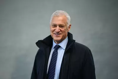 Standard Chartered Boosts Bonuses by 10% to £1.9 Billion