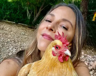 Stevie the Chicken: The Unforgettable Pet Who Thought She Was a Dog