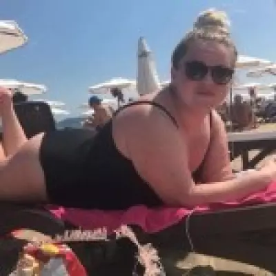 Tanning Shop Customer Diagnosed with Stage 3 Melanoma After Sunbed Use