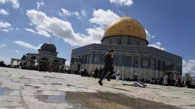 UK Issues Travel Warning for Israel and Palestine Amid Middle East Crisis