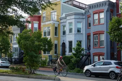 US Mortgage Rates Dip Below 6% for First Time Since 2022, Sparking Spring Housing Optimism