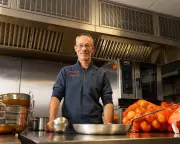 Antarctic Chef's Culinary Mission: Serving 5,000 Calories Daily in Frozen Wilderness