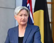 Australians Warned of Escalation Risk After Iran Attack, Flight Cancellations