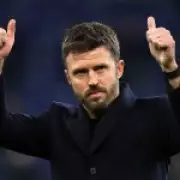 Carrick Urges Man Utd Board to Secure Maguire Contract Extension