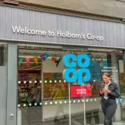 Co-op Launches Flexible Checkouts in 150 Stores, Boosting Customer Choice