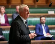 Commons Speaker Hoyle Confirms Passing Mandelson Flight Info to Police