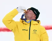 Cooper Woods Stuns Winter Olympics with Perfect Runs, Beating Legends