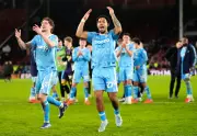 Coventry Extends Championship Lead with Dramatic Comeback Victory at Sheffield United