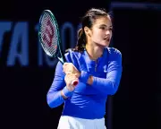 Emma Raducanu Retires from Qatar Open After On-Court Medical Incident