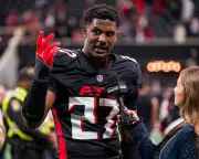 Falcons' Pearce Faces Allegations of Assault and Car Crash Before Arrest