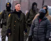 FBI Agent Gregory Bovino Commended for Shooting Armed US Citizen in Chicago