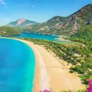 FCDO Issues Dual Safety Alert for UK Tourists Visiting Turkey