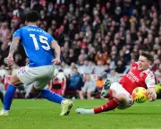 Gyökeres' Slip-Goal Seals Arsenal's Victory Over Sunderland