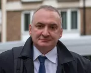 Keir Starmer Forces Out Cabinet Secretary Chris Wormald in Whitehall Shake-Up